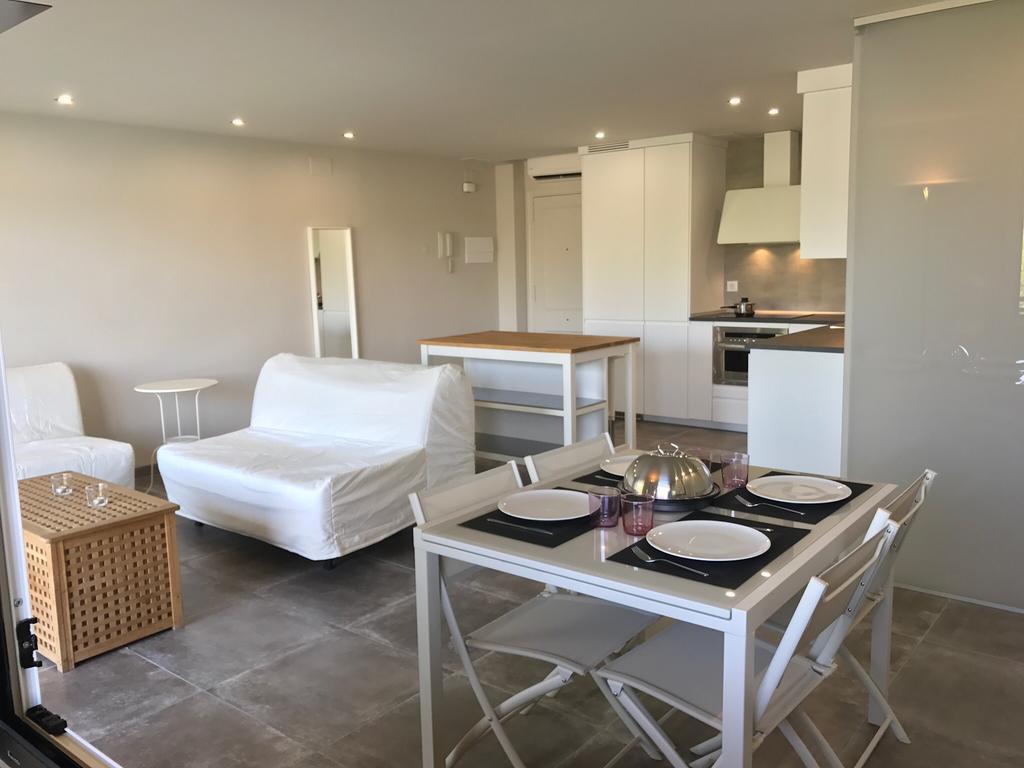 Saval Cala Font Apartment Салоу Екстериор снимка