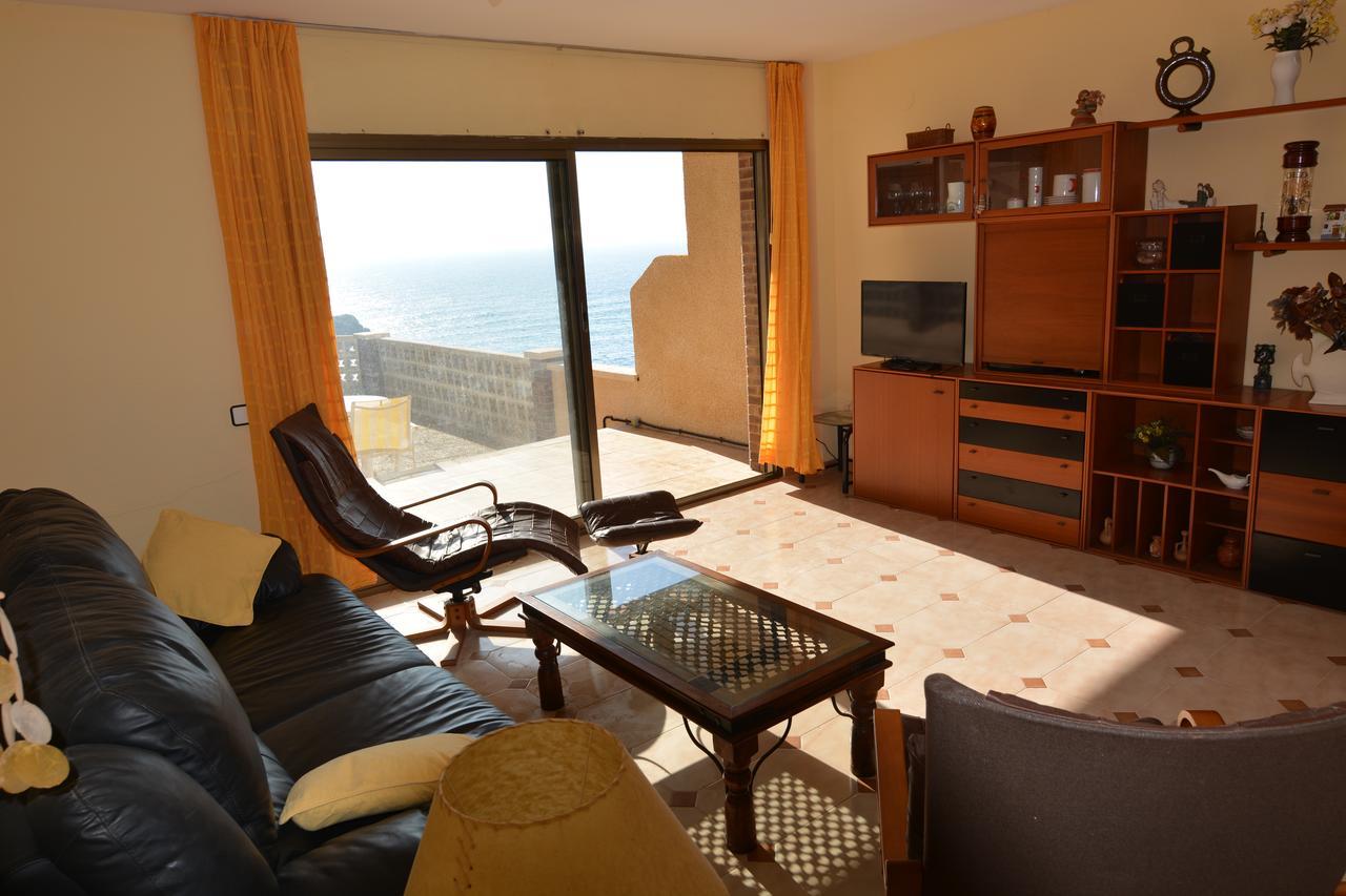 Saval Cala Font Apartment Салоу Екстериор снимка