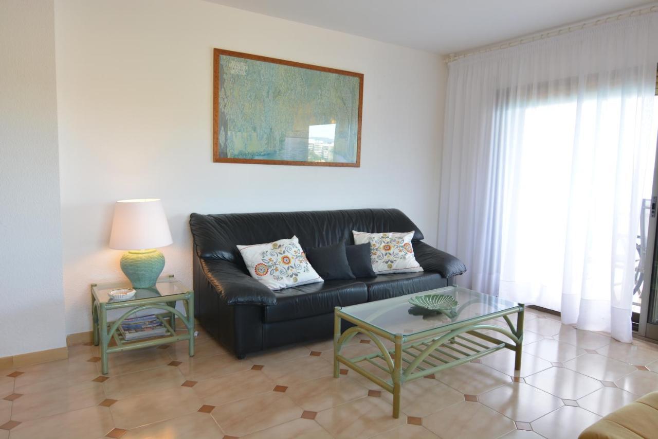 Saval Cala Font Apartment Салоу Екстериор снимка
