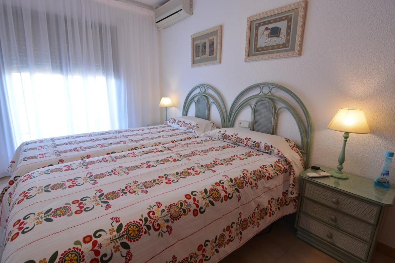 Saval Cala Font Apartment Салоу Екстериор снимка